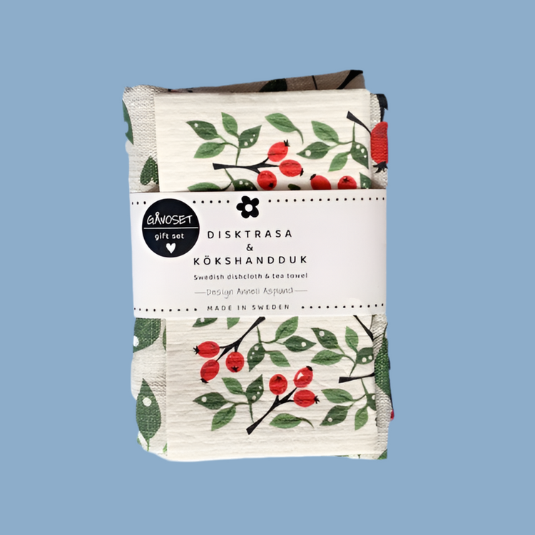 Geschenkset Handtuch Schwammtuch Hagebutten mit Banderole und mysblauem Hintergrund