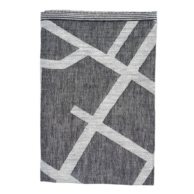 Handtuch Arvika aus Leinen in schwarz zusammengefaltet