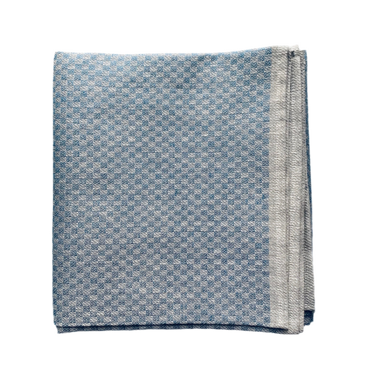 Badetuch Leinen Bris in blau zusammengefaltet