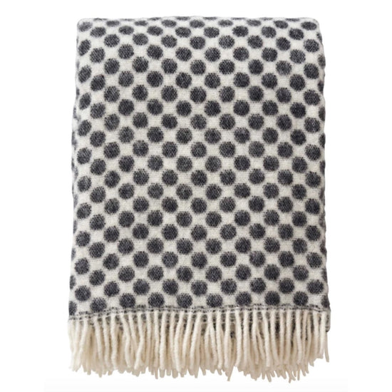 Decke_Gotland_Dots_Klippan_Yllefabrik_Mys_Shop