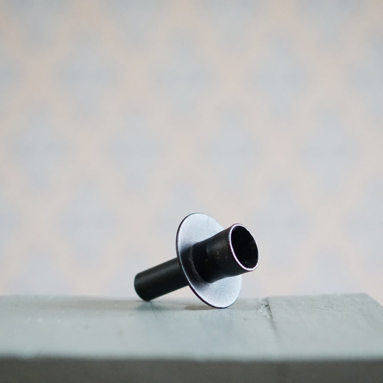 Kerzenhalter für Flaschen - Schwarzer Metallaufsatz „Flaska“