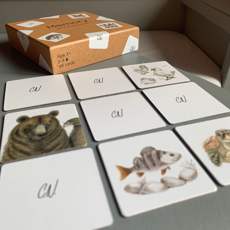 Karten aus dem Memospiel mit Tierporträts von Charlotte Nicolin erhältlich bei MYS