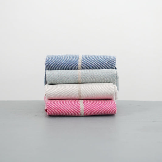 Handtuch_Lilla_Maerta_Leinen_alle_Vaexbo_Lin_Mys_Shop