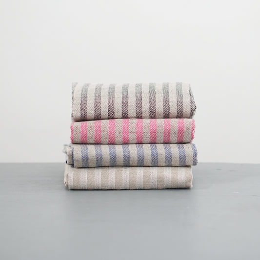 Handtuch_Lilla_Storm_Leinen_alle_Vaexbo_Lin_Mys_Shop