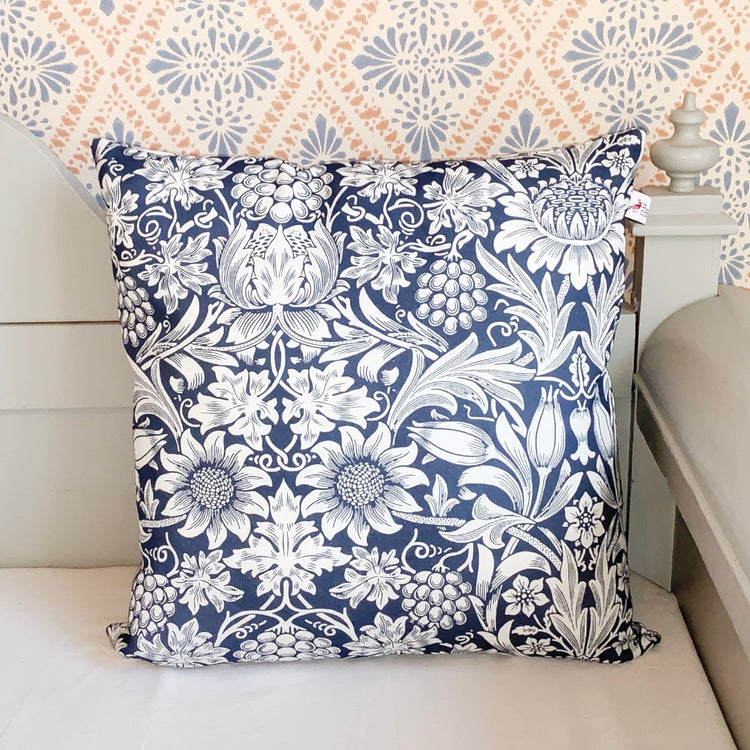 Kissen aus Baumwolle mit Muster Sunflower in blau auf Küchensoa