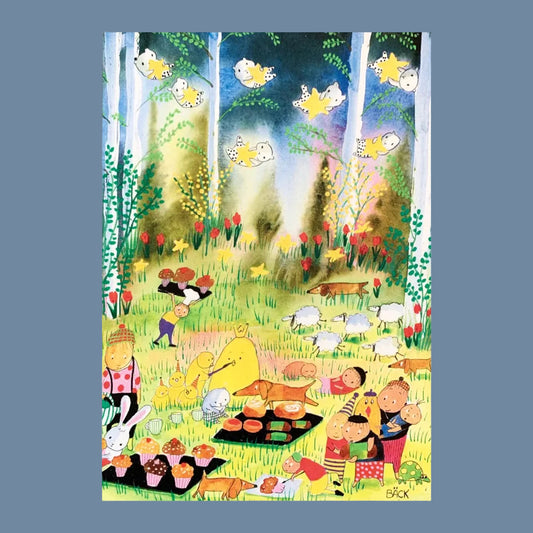 auf einer kleinen Lichtung im Wald haben kleine Wesen süße Gebäckstücke und andere Leckereien ausgbreitet , am Himmel schweben Sternlein