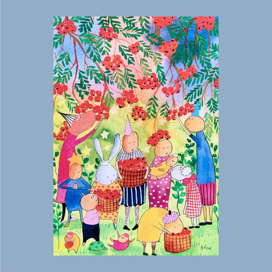 Kleine Wesen stehen mit Körben voll mit Vogelbeeren unter herabhängenden Vogelbeerdolden