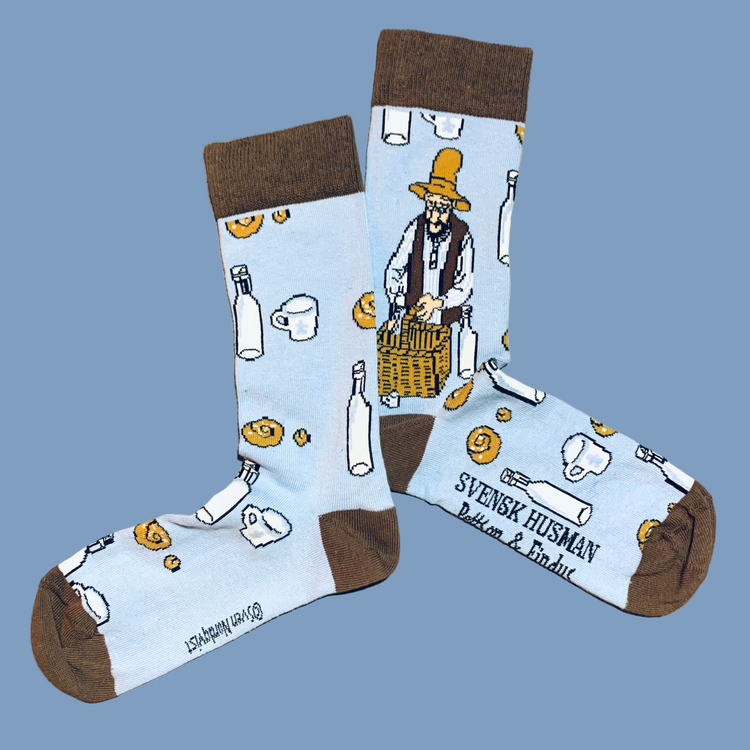 Socken Pettersson packt den Picknickkorb