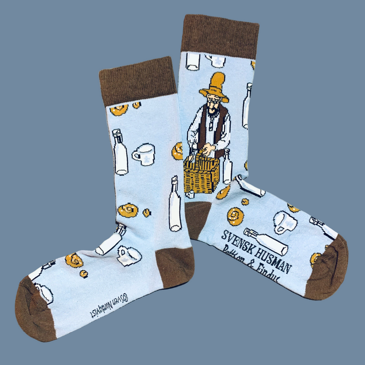 Socken Pettersson packt den Picknickkorb