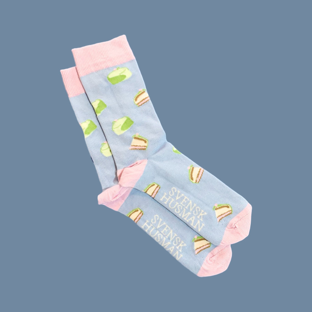 Socken mit Muster Prinsesstårta von Svensk Husman erhältlich im Mys Shop