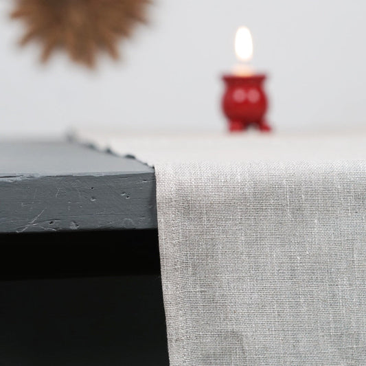Tischläufer Meliert Leinen natur mit Kugelleuchter