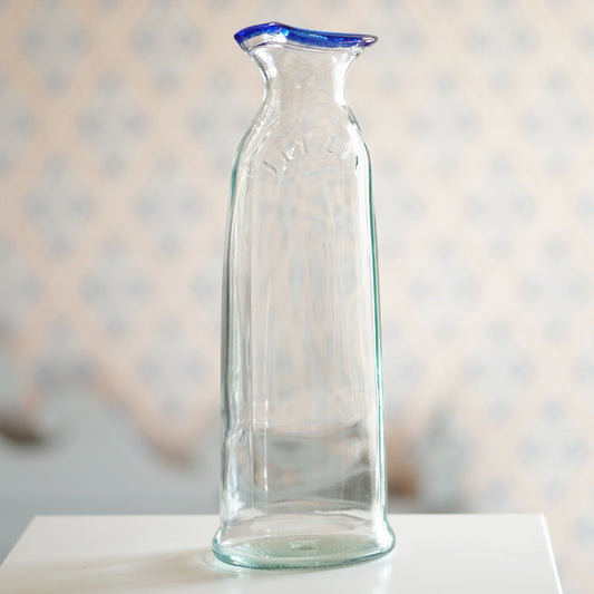 Wasserkaraffe aus Glas mit blauem Rand und Prägung Jelzin