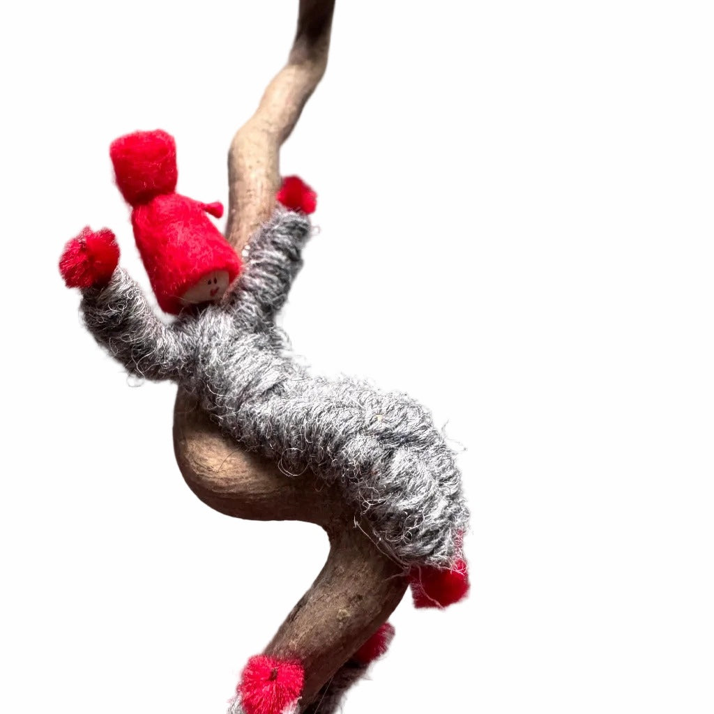 Weihnachtsdeko „Übermütige Wichtel“ hängend, Modell 1