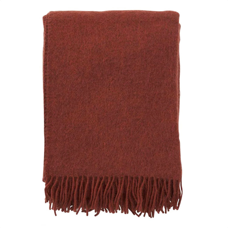 rostbraune Gotlanddecke zusammengefaltet, man sieht schön die Graumelierung, das Rostbraun ist nicht schreiend