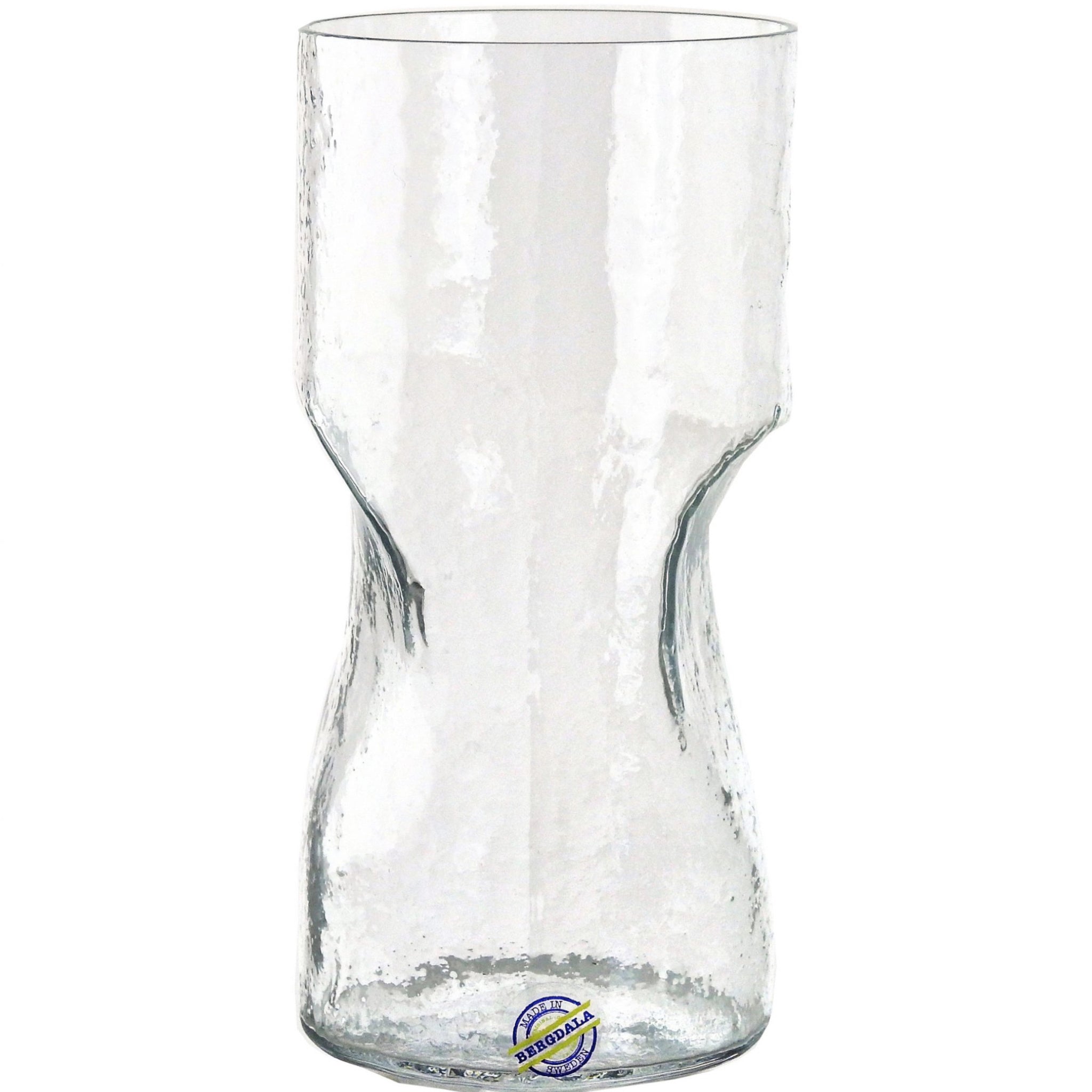 Glas Greppa Bergdala vor weißem Hintergrund