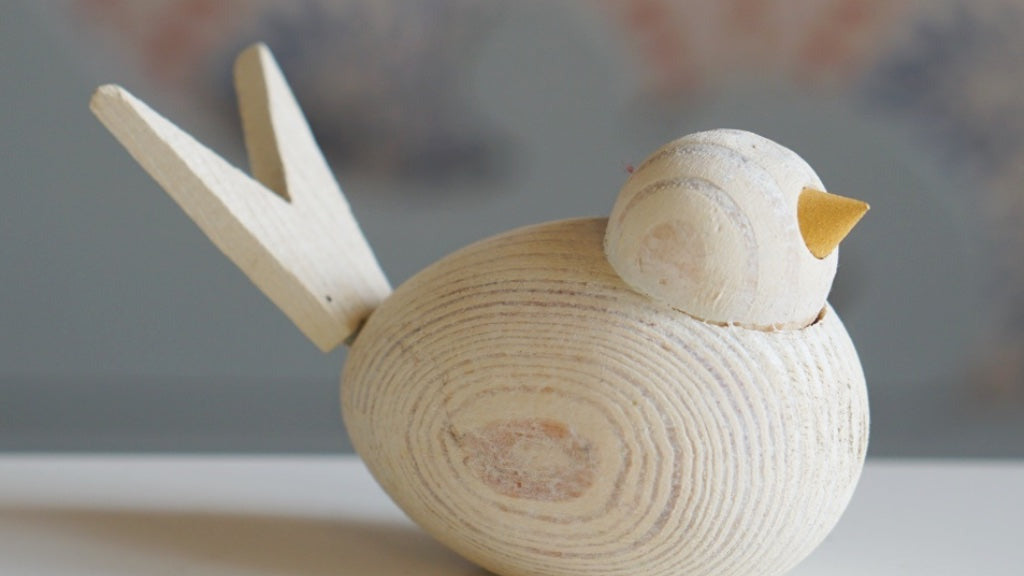 Dekofigur_Holz_Vogel_gross_weiss_Larssons_trae_Mys_Shop