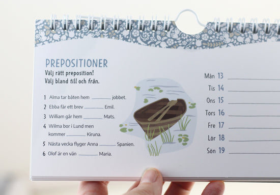 Beispielseite des Wochenkalenders Lätt som en Plätt mit Schwedischübungen