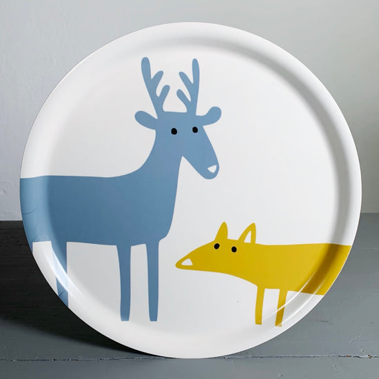 Rundes_Tablett_Holz_Elch_Fuchs_Bengt_Lotta_Mys-Shop