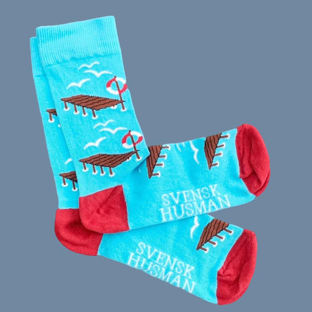 Socken mit Muster Bootssteg von Svensk Husman erhältlich im Mys Shop