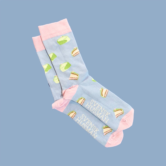 Socken mit Muster Prinsesstårta von Svensk Husman erhältlich im Mys Shop