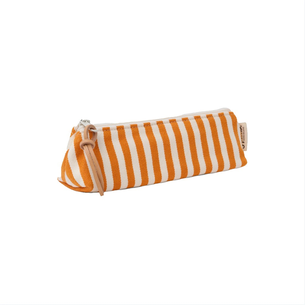 orange gestreiftes Stiftemäppchen aus baumwolle von Ulrika Gyllstad