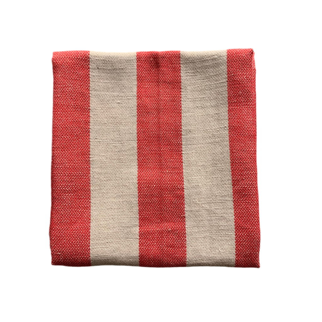 Geschirrtuch Halbleinen mit Streifen in Rot zusammengefaltet