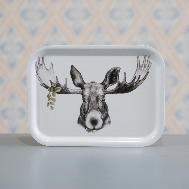 Tablett aus Holz mit Motiv Elch von Charlotte Nicolin erhältlich bei MYS
