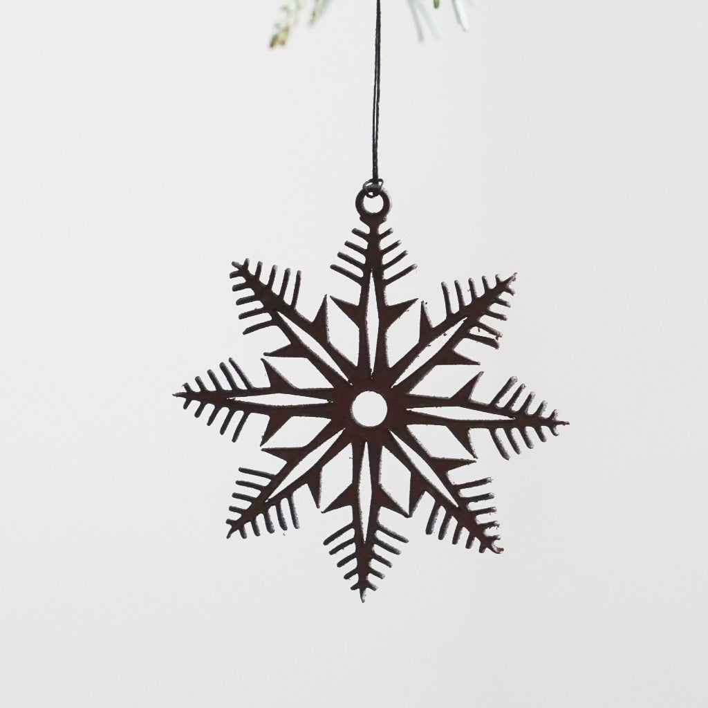 Anhaenger_Schneeflocke1_Leder_Nya_Makeriet_Mys-Shop