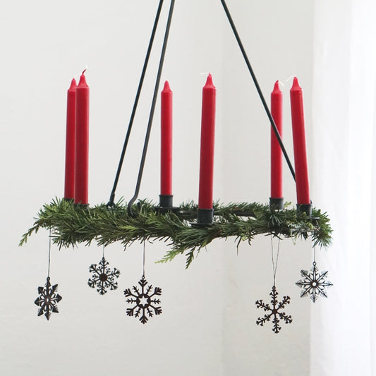 Anhaenger_Schneeflocken_Am_Leuchter_Leder_Nya_Makeriet_Mys-Shop