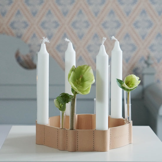 Kerzenhalter_365_Leder1_Nya_Makeriet_Mys-Shop