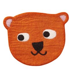 Sitzunterlage_Wolle_Bär_orange_Klippan_Mys-Shop